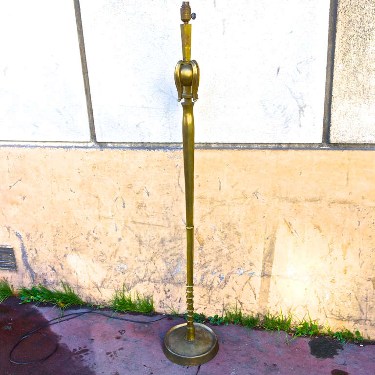 Standing Lamp in Solid Gold Bronze from the 1970s For Sale 4