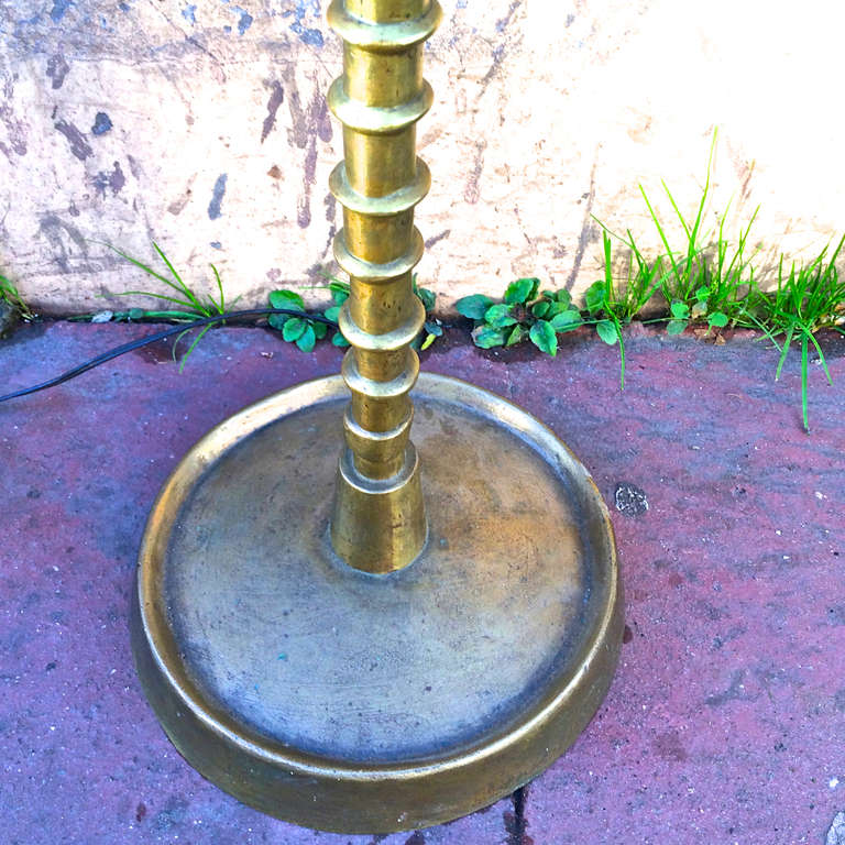 20th Century Standing Lamp in Solid Gold Bronze from the 1970s For Sale