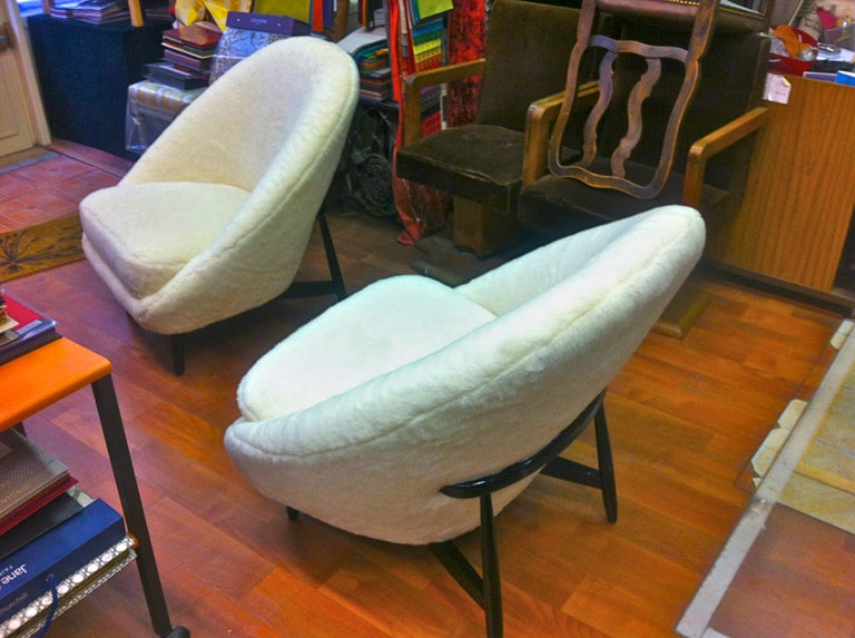 Theo Ruth for Artifort, 1950s Chairs, Newly Reupholstered in Wool Faux Fur For Sale 2