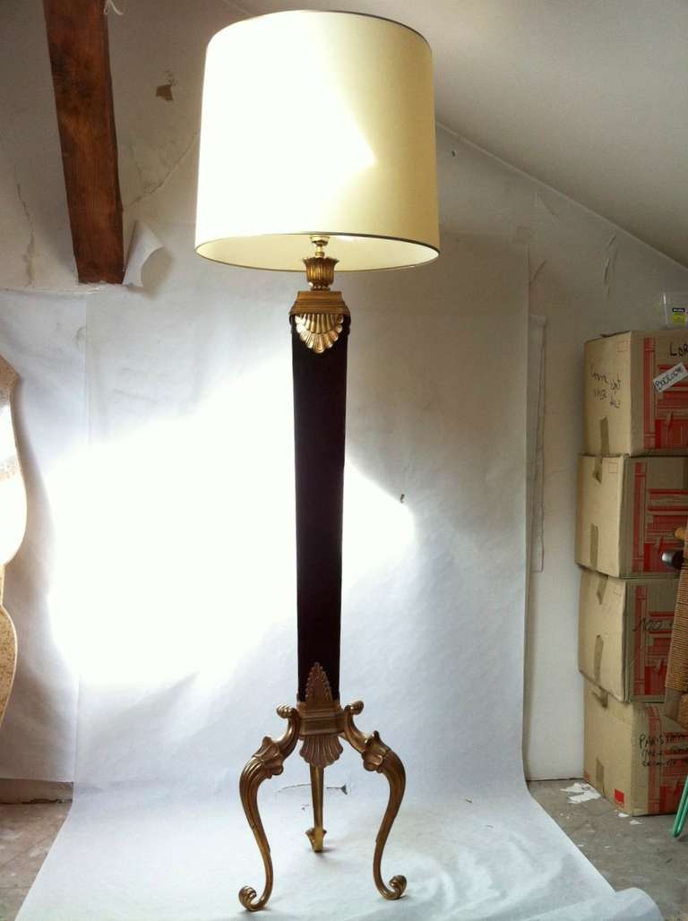 Maison Jansen, 1940s, extreme quality floor lamp with black opaline and gold bronze details.