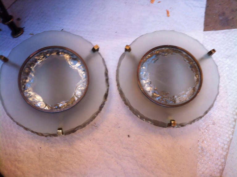 Max Ingrand for Saint Gobain Set of Two Pairs of Etched Glass Round Sconces For Sale 2