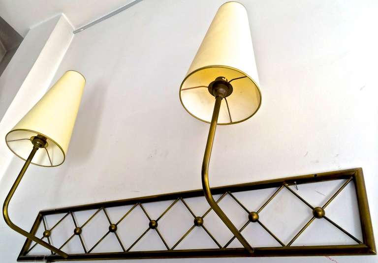 Jean Royère genuine two-light pair of sconces model "Tour Eiffel"
similar model documented in Royère by Martin Vivier
similar three-light model in Pierre Passebon 1992 catalog exhibition
page 49 and page 117.