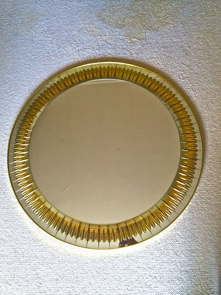 Large 1960's Circular Mirror with Ray Gold Ear Corn Engraved Glass Frame 2