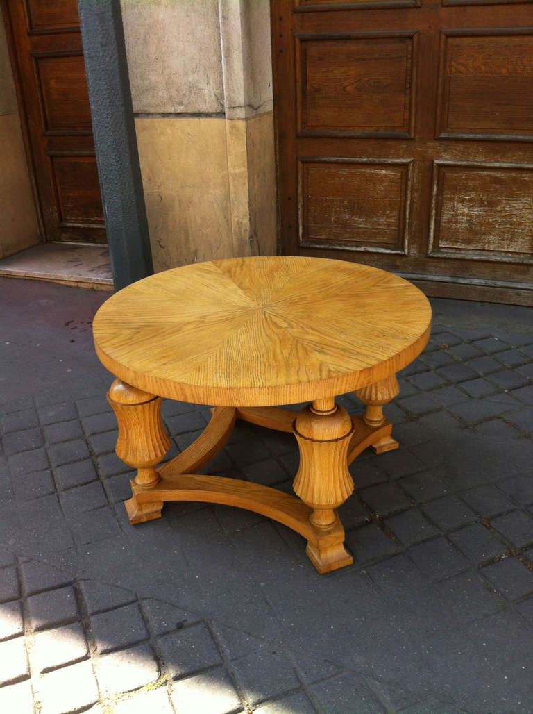 Neoclassic Sturdy Oak Coffee Table with Carving Details, 1940s For Sale 2