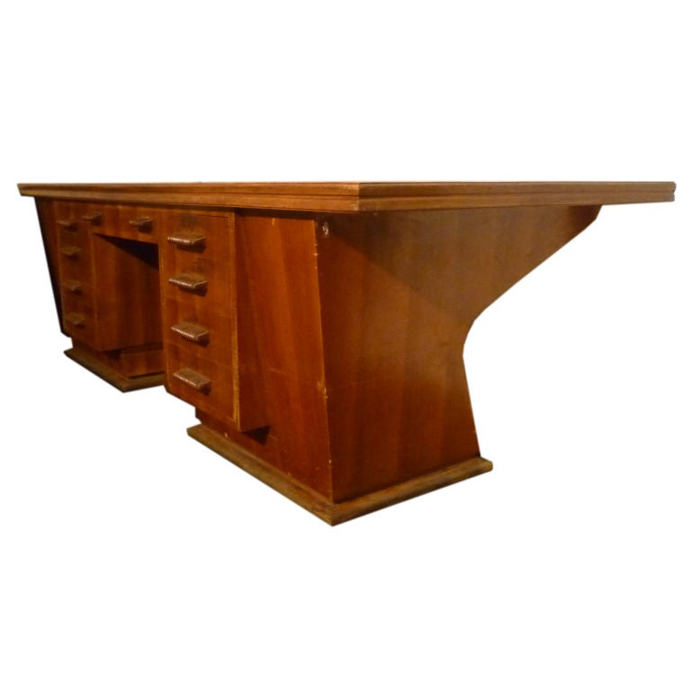 Italian Desk with Nine Drawers and Aerodynamic Design For Sale