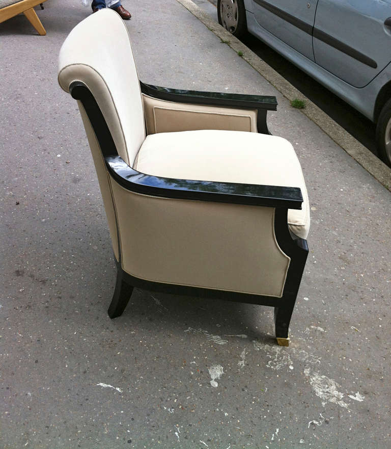 French Maison Jansen Pair of Chic 1940s Chairs, Black Lacquered and Newly Upholstered For Sale