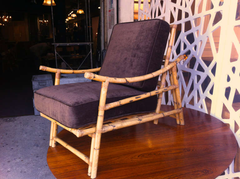 Mid-Century Modern 1950s French Riviera Pair of Lounge Chairs in Rattan For Sale