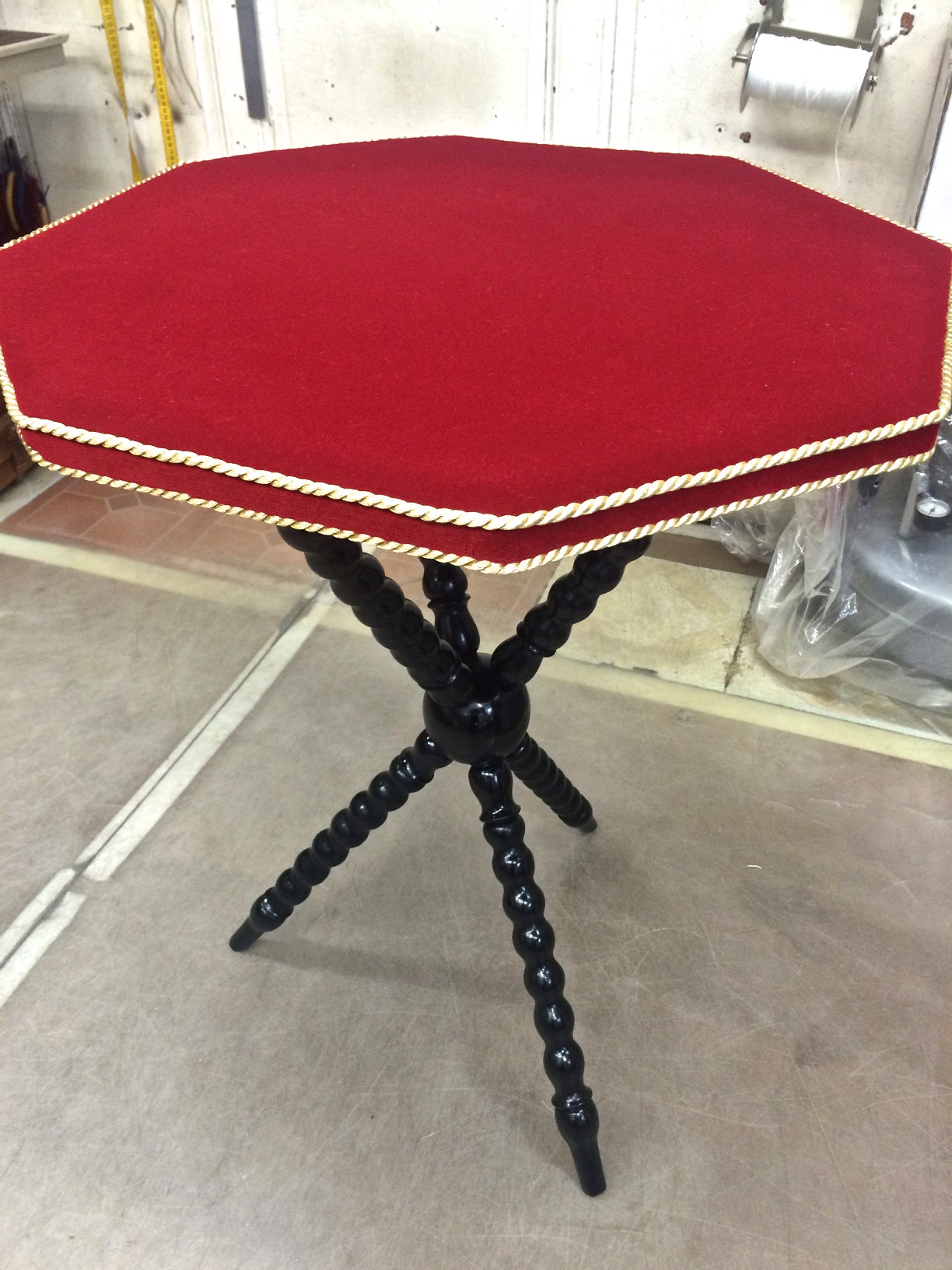 French Pair of Neoclassic Side Tables with Red Velvet Top, 1940s For Sale