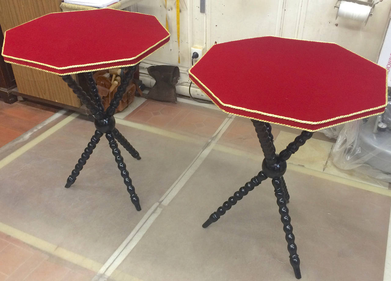 Pair of Neoclassic Side Tables with Red Velvet Top, 1940s For Sale 4