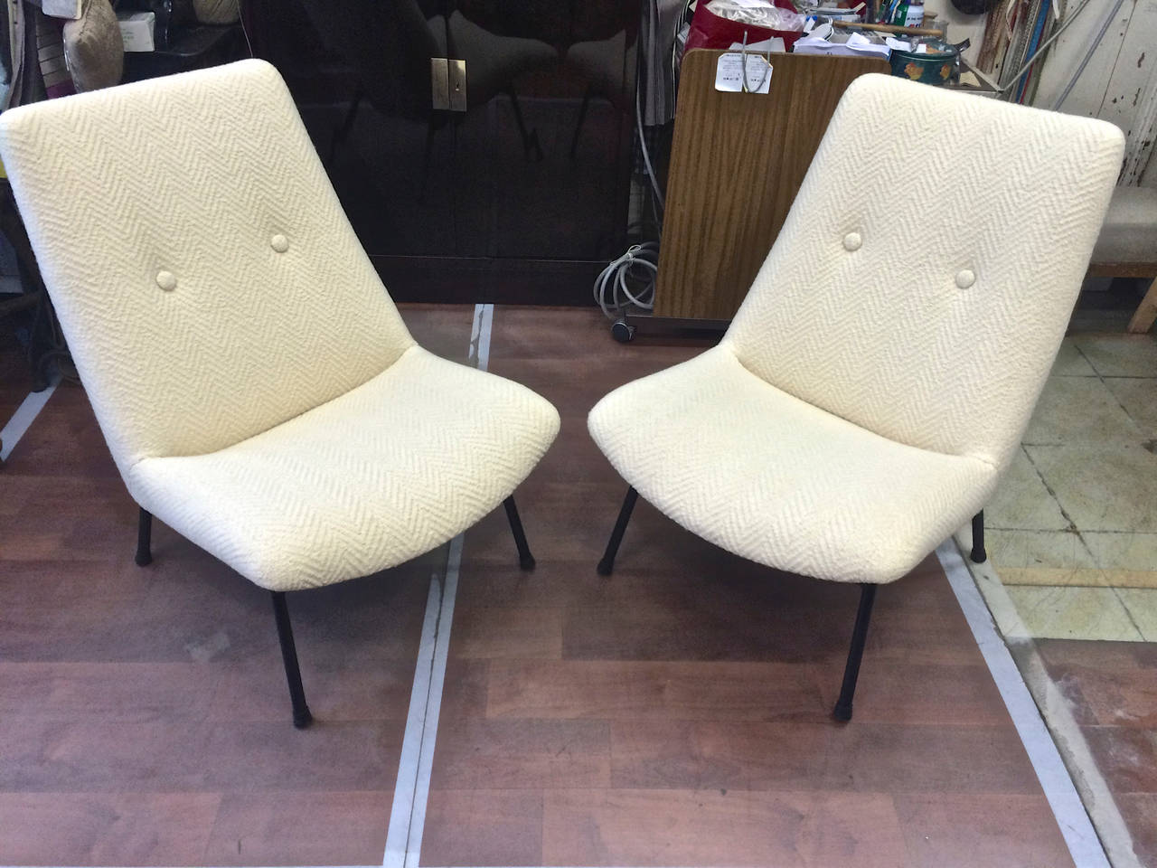 Pierre Guariche Pair of Armchairs, Model SK660, Newly Covered in Chevron Alpaca For Sale 3