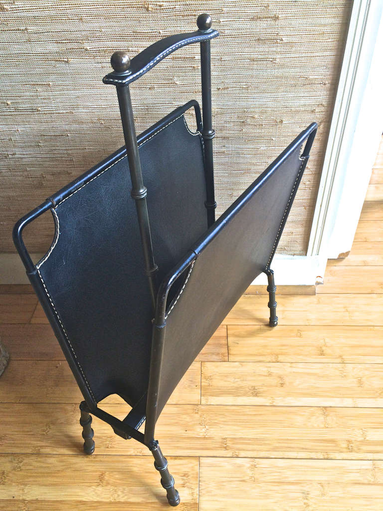 Jacques Adnet 1950s Black Hand-Stitched Magazine Rack in Vintage Condition For Sale 3