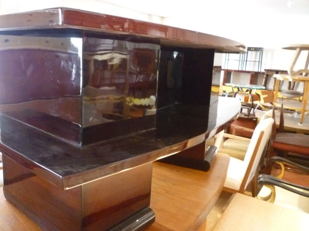 French Art Deco Six-Drawer Double-Face Curved Desk For Sale 3
