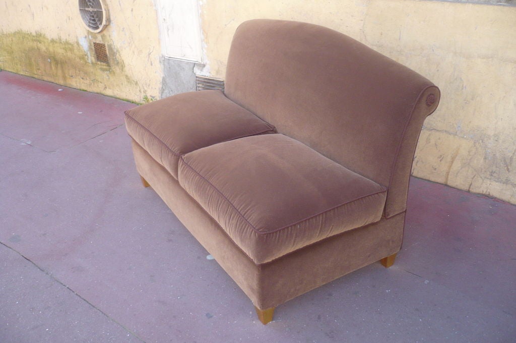 Maison Jansen Exceptional Pair of Settees with Gold-Leaf Legs 4