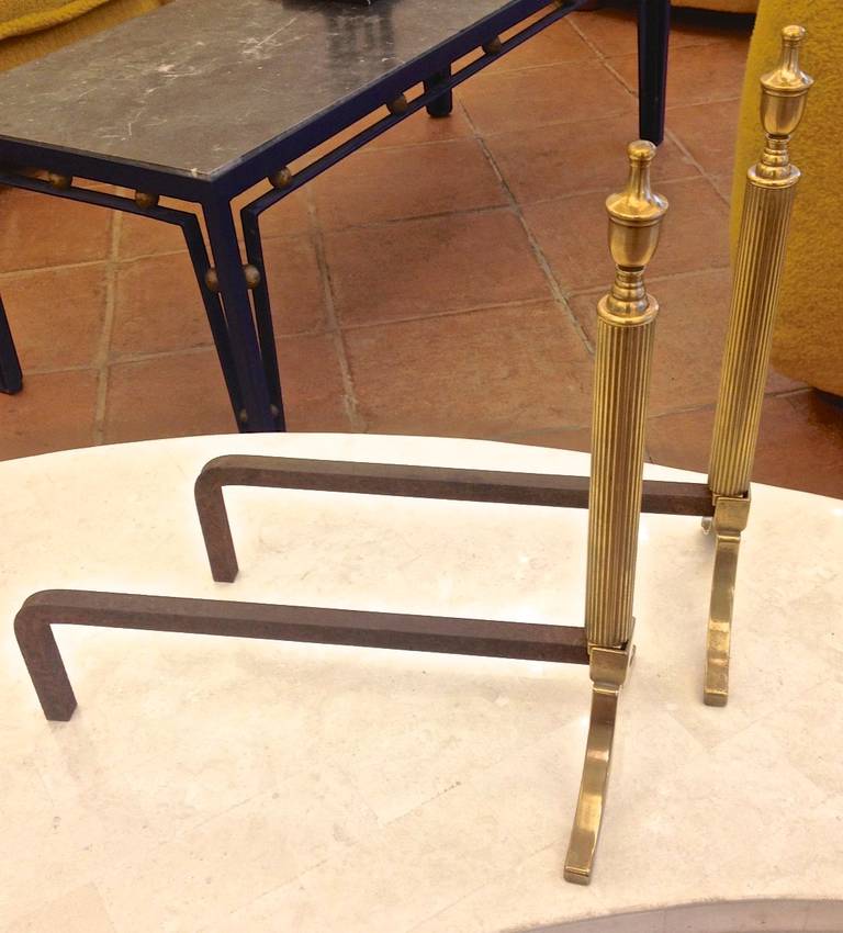 French Neoclassic 1950s Pair of Brass Andirons For Sale 1