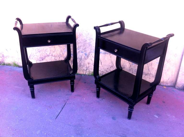 Neoclassical Maison Jansen Pair of Black Lacquered Neoclassic 1940s Bedsides For Sale
