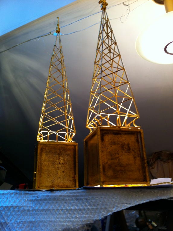 Spectacular Obelisk Gold Leaf Wrought Iron Pair of Lamps For Sale 5