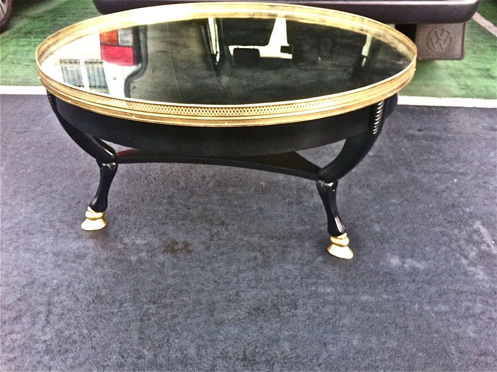 French Maison Jansen 1940s Tri-Leg Black Varnish and Gold Bronze For Sale