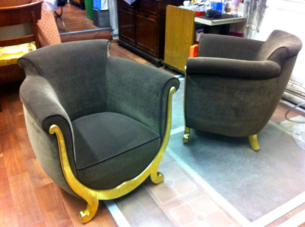 Maurice Dufrène gold leaf wood very elegant pair of chairs, newly regilded and recovered in velvet.