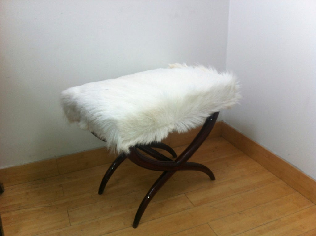 Jean Royere Goat Hair X-Shaped Stool In Good Condition For Sale In Paris, ile de france