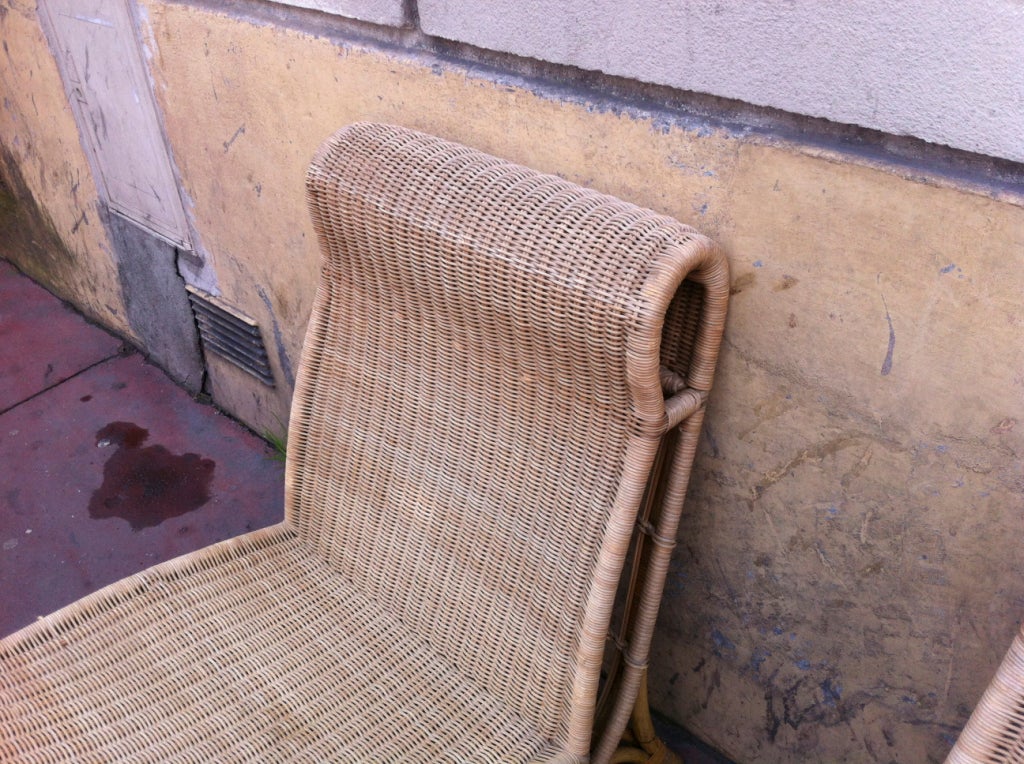 Abraham and Rol Very Rare Pair of Rattan Slipper Chairs In Good Condition For Sale In Paris, ile de france
