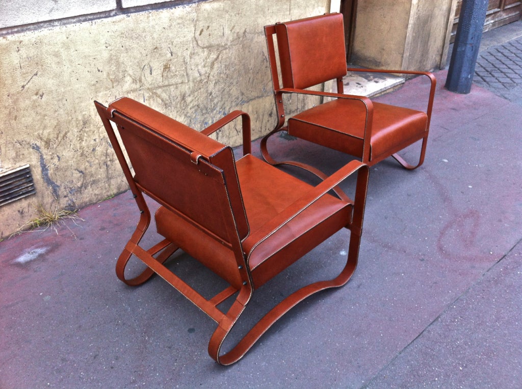 Jacques Adnet Pair of Rare Lounge Chairs in Hand-Stitched Leather For Sale 3
