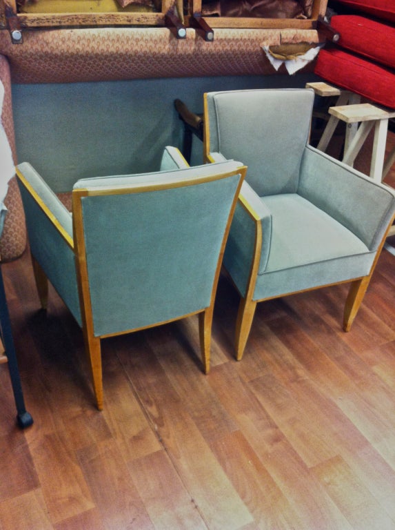 Dominique Pair of Armchairs in Sycamore Covered in Taupe Velvet For Sale 4