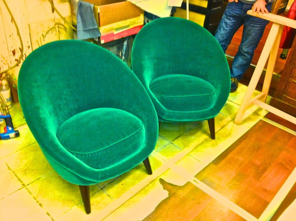 French Pair of Egg Chairs in the Style of Jean Royère, Covered in Green Mohair
