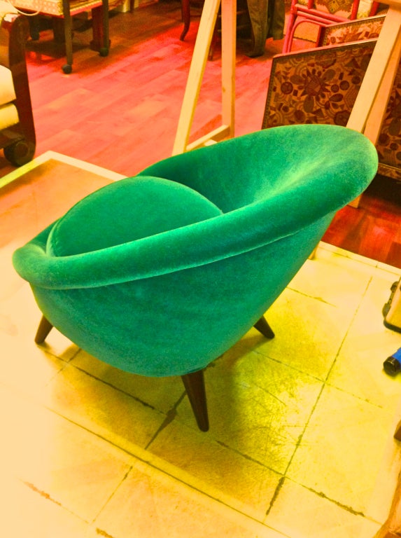 Mid-20th Century Pair of Egg Chairs in the Style of Jean Royère, Covered in Green Mohair