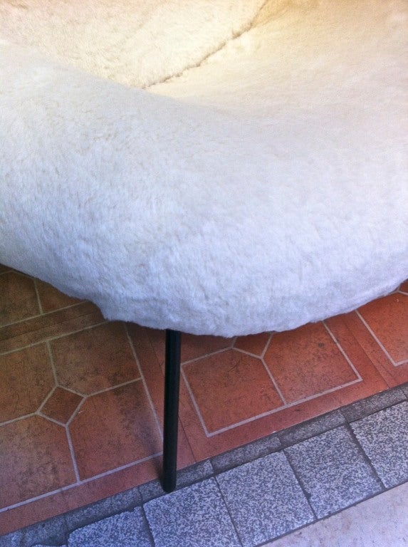 Fritz Neth Egg Chairs Reupholstered  In Teddy Bear Wool Material In Excellent Condition In Paris, ile de france