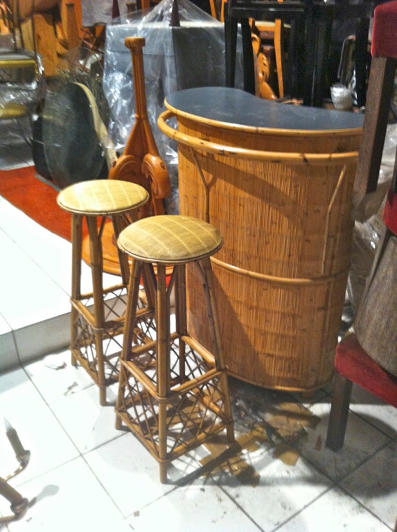 FRENCH RIVIERA charming rattan and bamboo bar and bar stools
