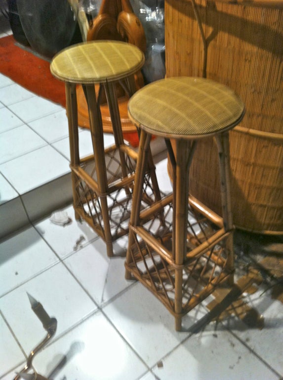 French Riviera Charming Rattan And Bamboo Bar And Bar Stools In Good Condition In Paris, ile de france