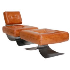 Lounge Chair and Ottoman by Oscar Niemeyer