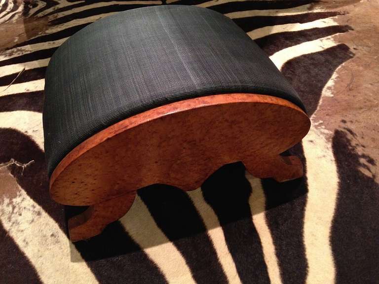 19th Century Biedermeier Burr Walnut Footstool Upholstered in Horsehair For Sale 1