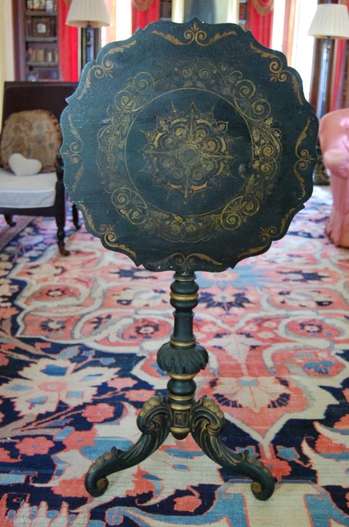 Pair of Chinoiserie Swedish Tilt-Top Tables For Sale 1
