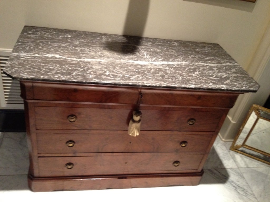 Louis Philippe Commode