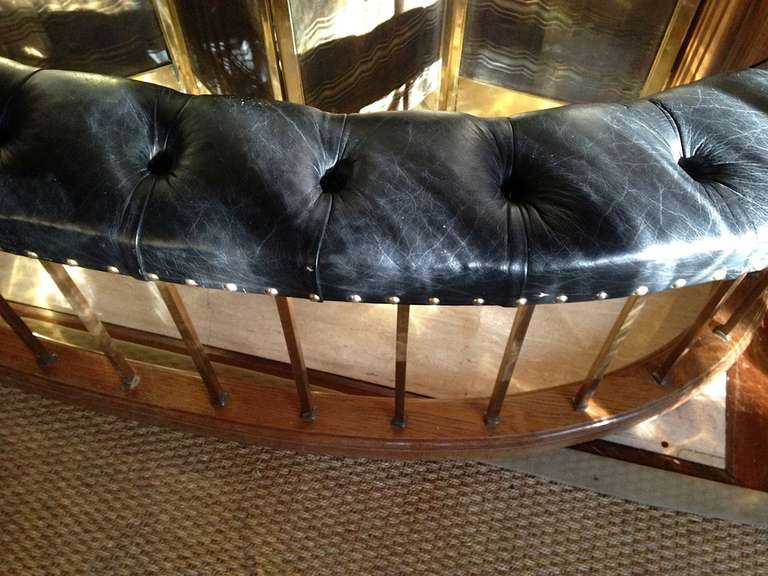 Brass Bow-Shape French Fireside Club Fender with black leather tufted seat For Sale