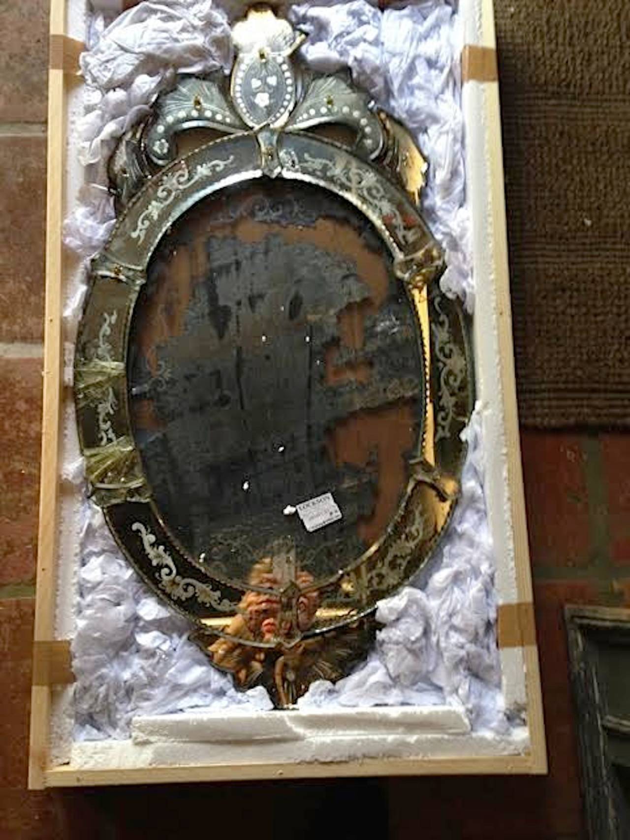 Italian 19th Century Venetian Glass Oval Mirror For Sale