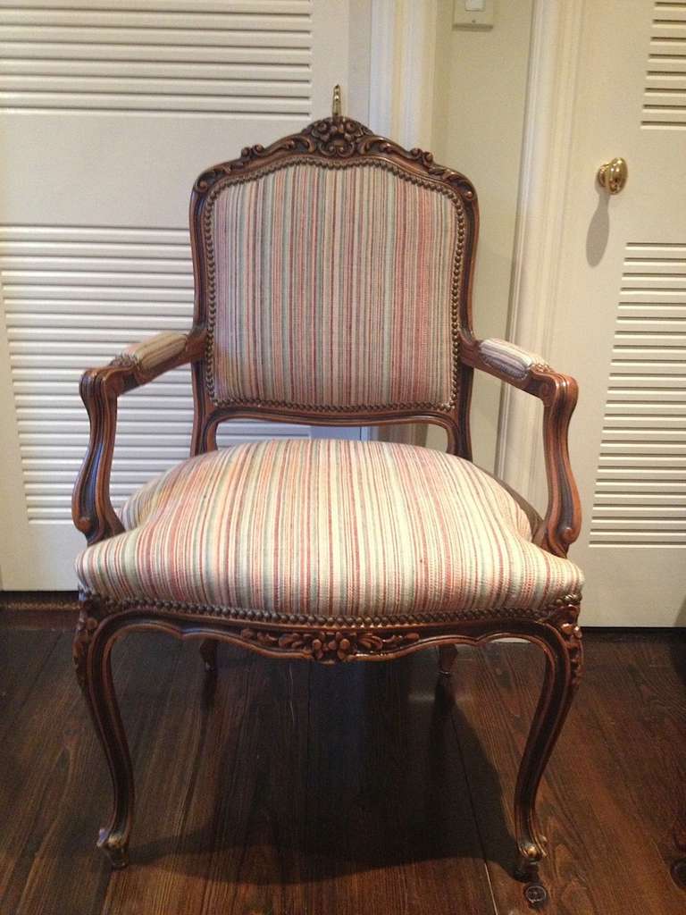 Pair of French Walnut Upholstered Armchairs In Excellent Condition For Sale In Savannah, GA