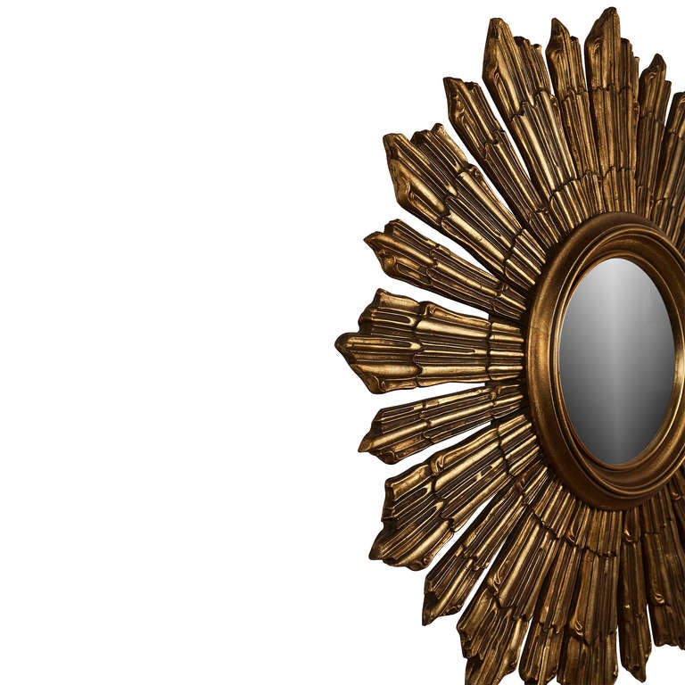 Gilt Wood Sunburst Mirror In Excellent Condition In Brooklyn, NY