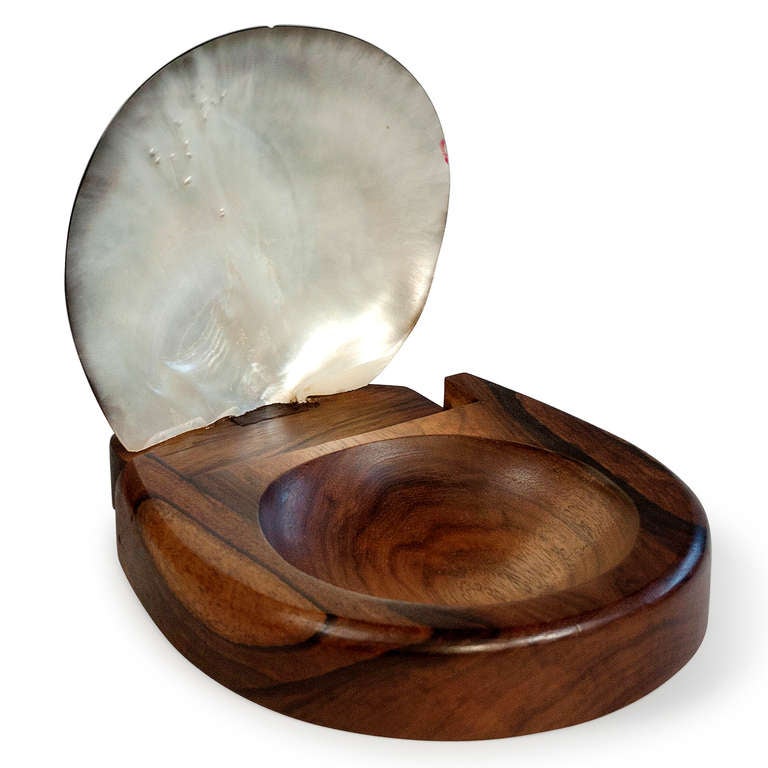 Large shell lidded container or vide-poche, the shell hinged on a French walnut base, in the style of Alexandre Noll, French early 1960s. 8 in x 8 in, height 3 1/2 in. (Item #1809)