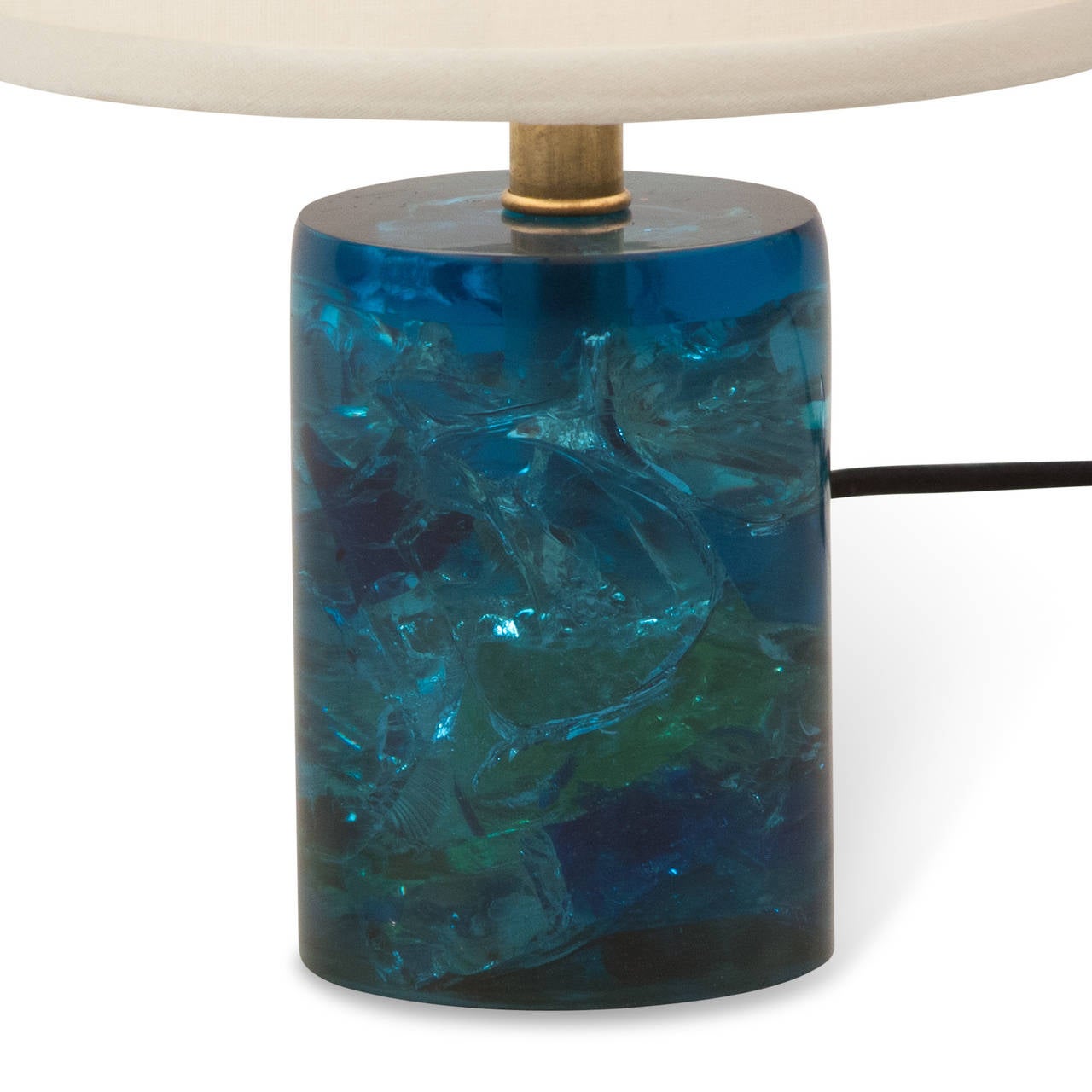 Blue Crackle Resin Table Lamp In Excellent Condition For Sale In Brooklyn, NY
