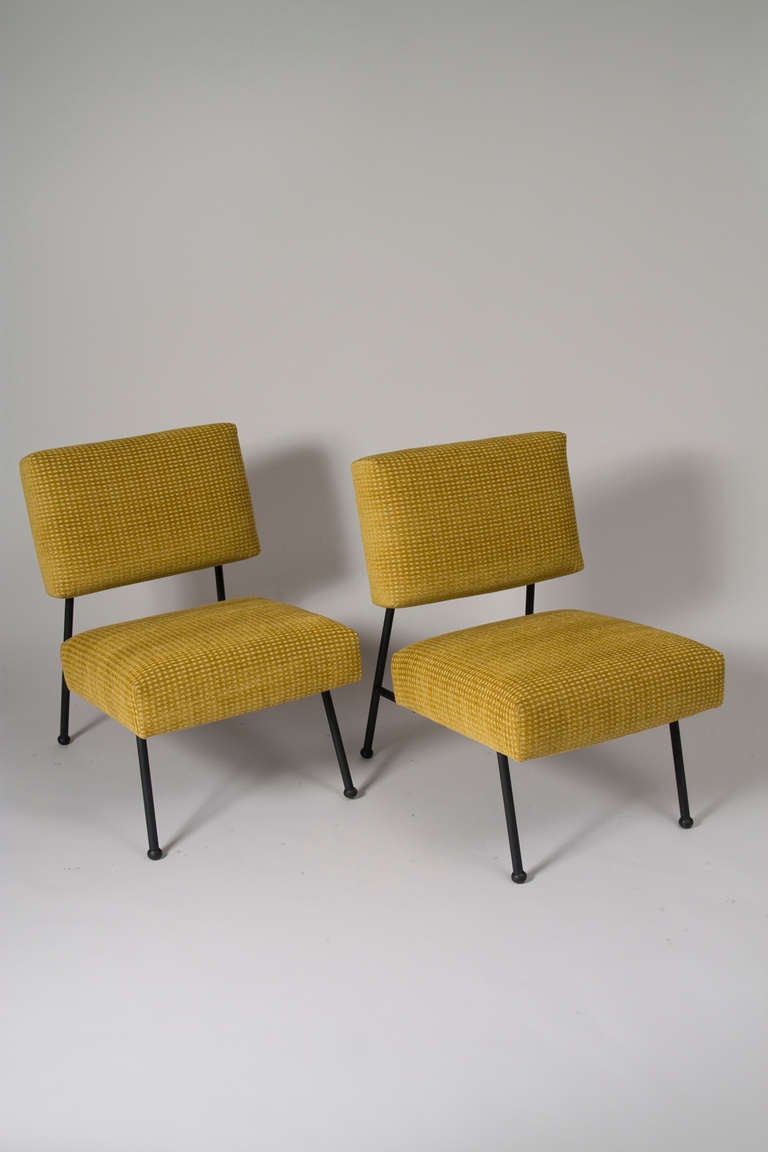 Pair of French Modern Chairs by Pierre Guariche In Excellent Condition In Brooklyn, NY