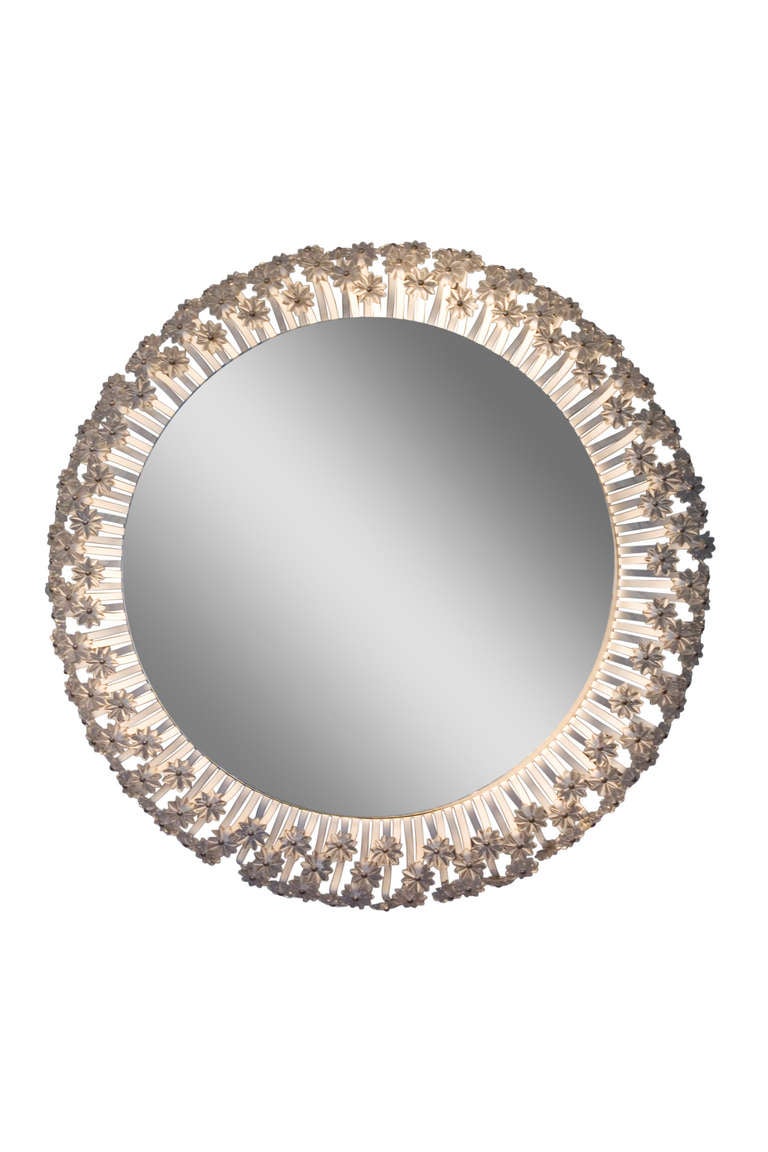 Flower Burst Round Illuminated Mirror