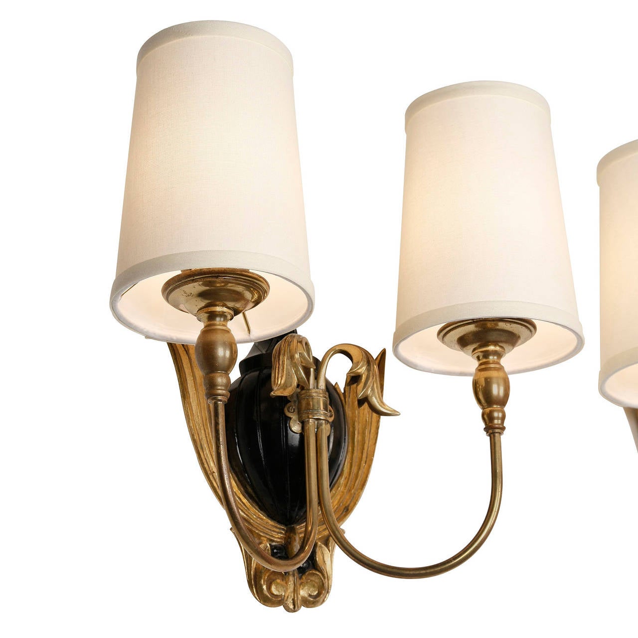 Pair of Carved Giltwood Wall Sconces, French, 1940s In Excellent Condition In Brooklyn, NY