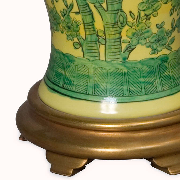 Chinese Ceramic Urn Form Table Lamps 2