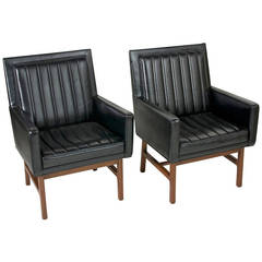 Pair of Armchairs by Milo Baughman