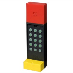 Enorme Telephone by Ettore Sottsass