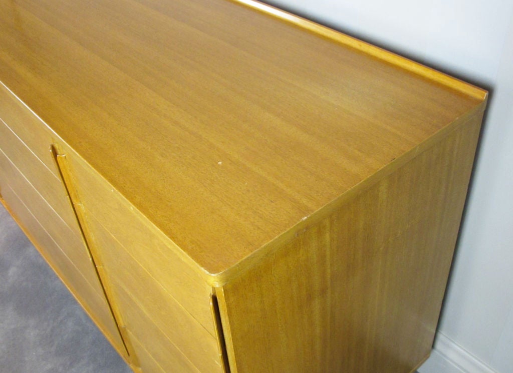 Dunbar Chest of Drawers Designed by Edward Wormley 3