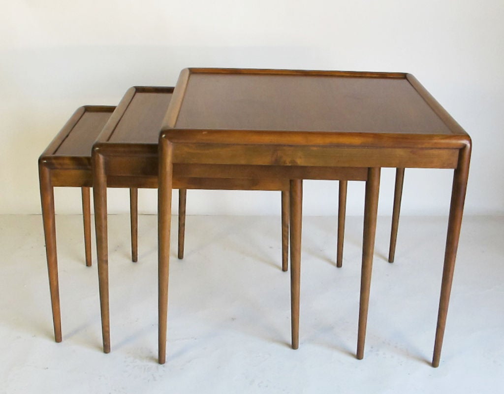 Set of Three Nesting Tables Designed by T.H. Robsjohn-Gibbings For Sale 1