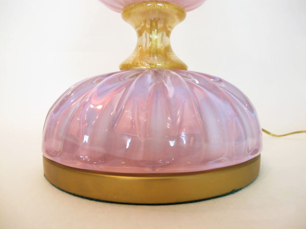 Pair of Monumental Italian Pink Murano Glass Lamps For Sale 4